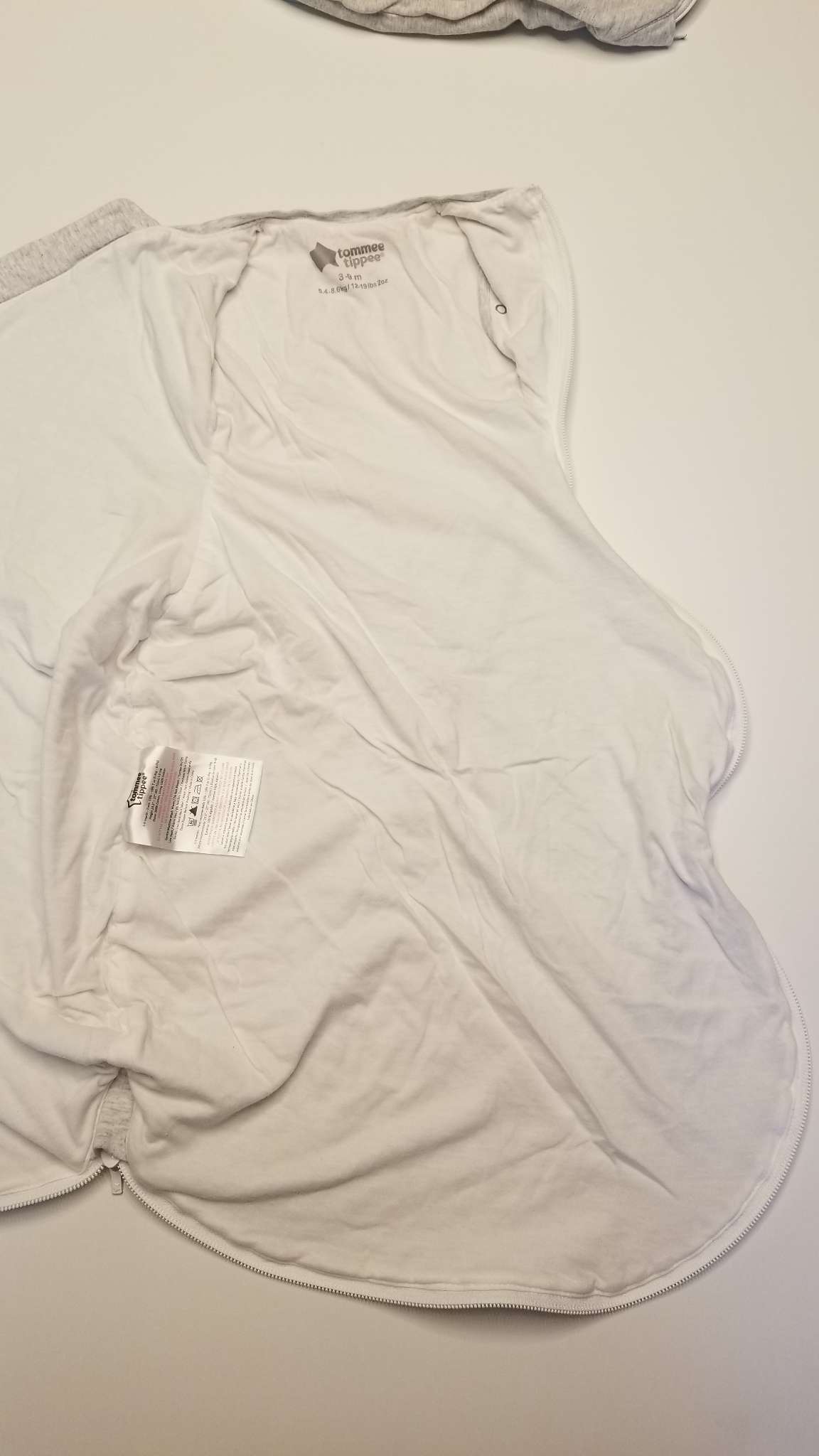 Tommee Tippee Snuggee Baby Swaddles, Set of Three, 0-3M and 3-9M, 1.0 tog, 0-6 Months (Small)
