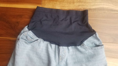 Old Navy Maternity Light Blue Wide Leg Jean, Size 6 Long , Maternity S (4-6)