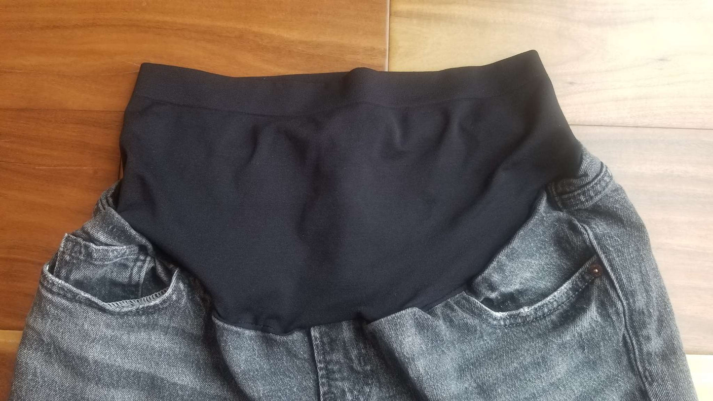 Old Navy Maternity O.G. Straight Full Panel Faded Black/Grey Jeans, Size 10, Maternity M (8-10)