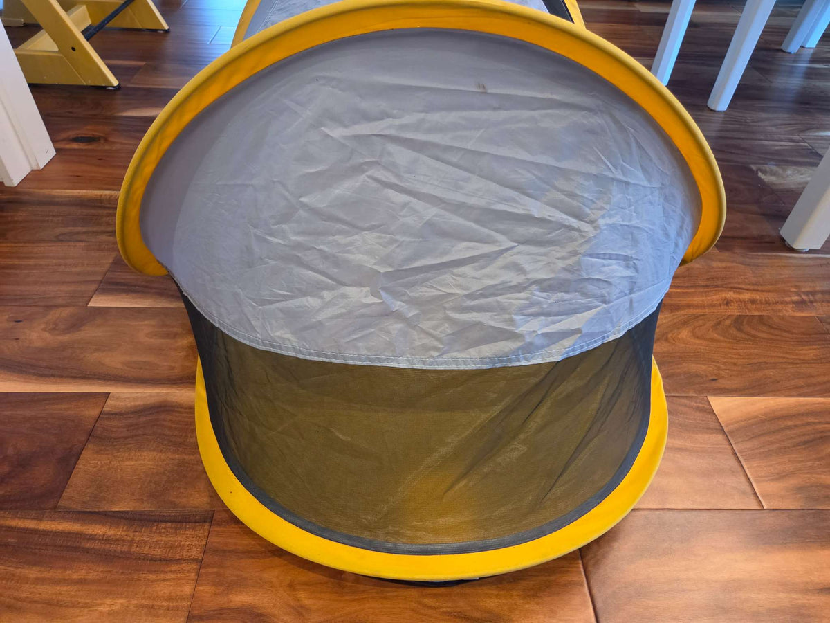 KidCo PeaPod Lightweight Travel Tent, Sunshine Color