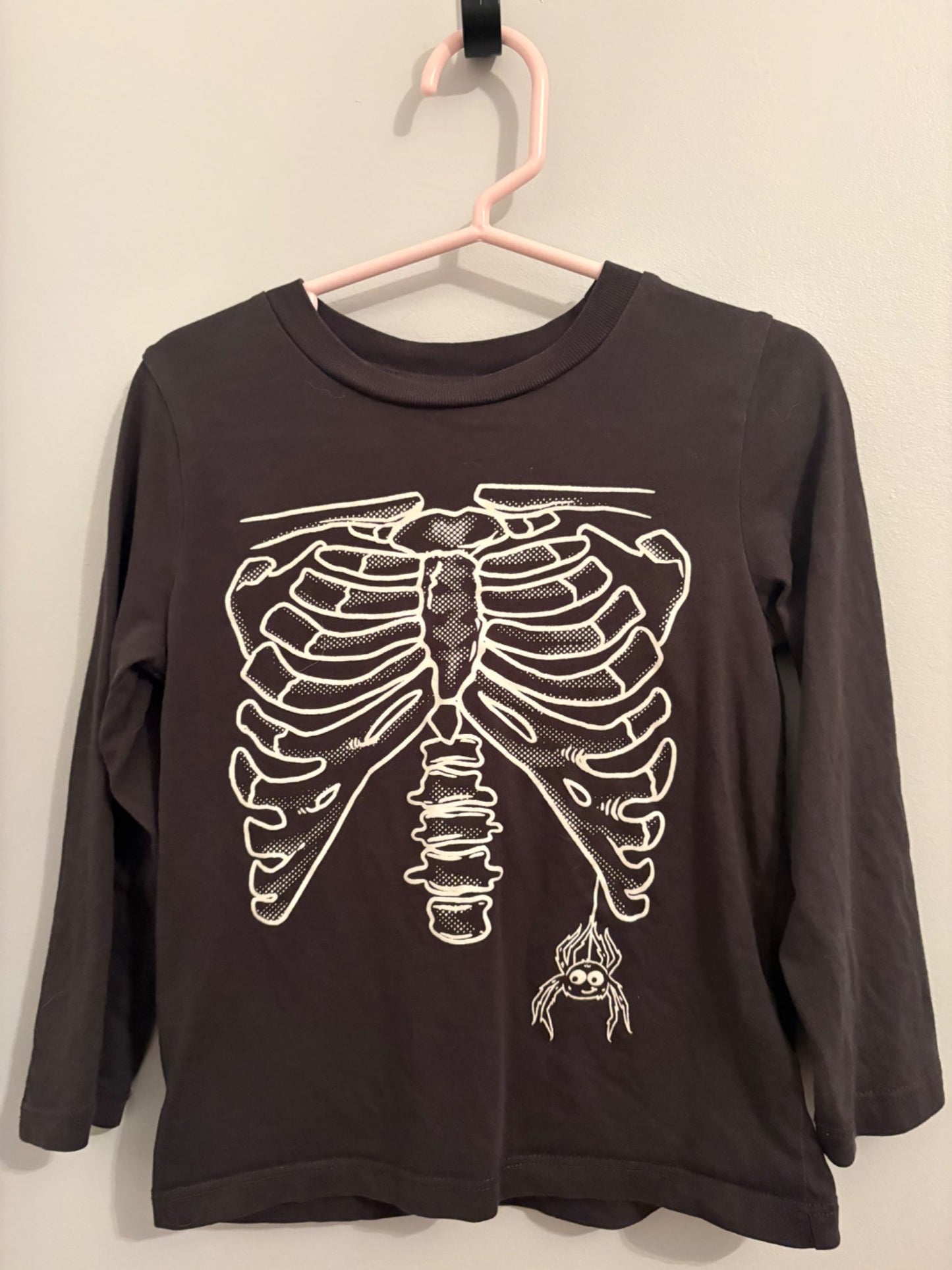 Skeleton tshirt 3t, Kids 3T