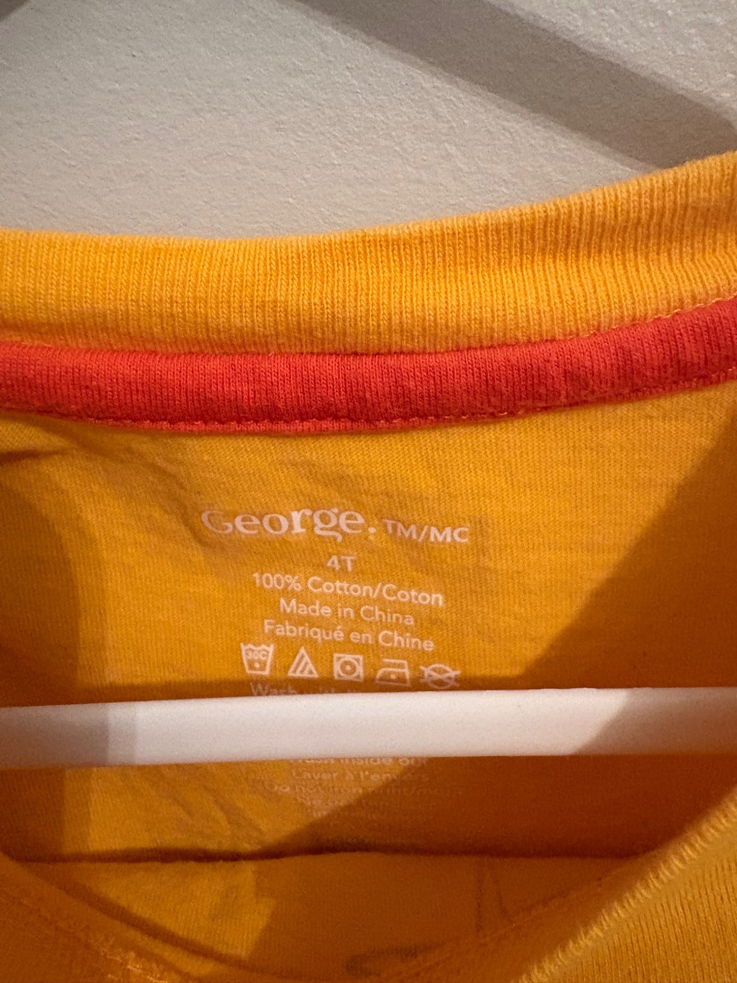 Set of 2 boys shirts 4t, Kids 4/4T