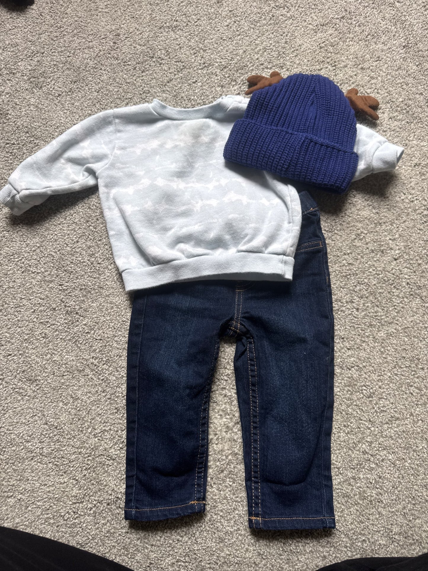 Winter outfit bundle, Kids 9 Month (6-9M)