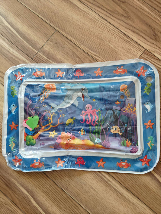 Tummy time water mat