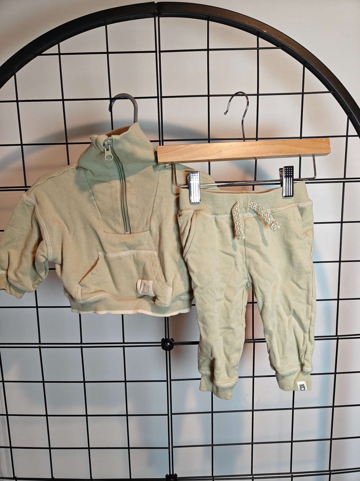 Matching sweat set , Kids 12 Month (9-12M)