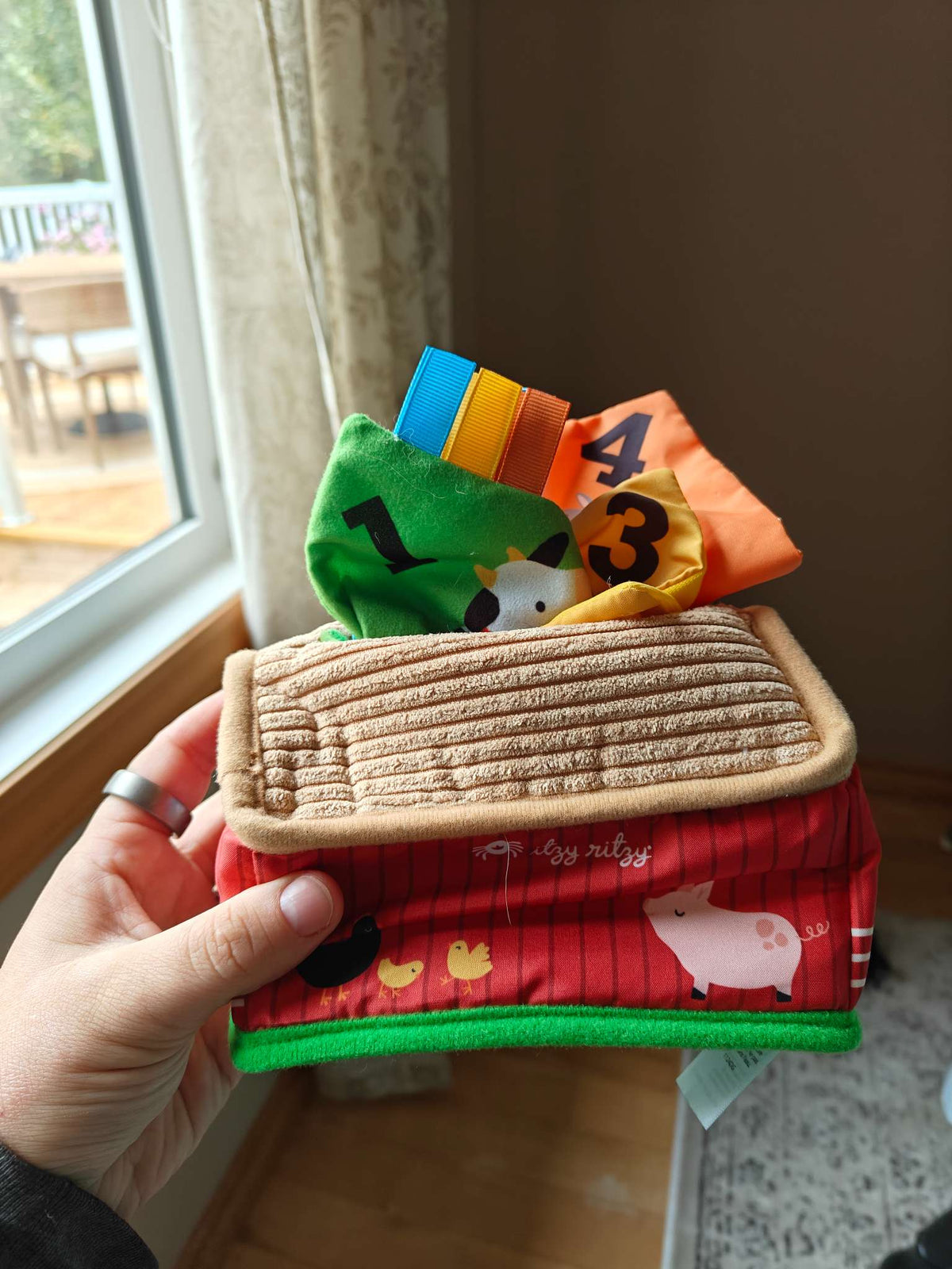 Itzy Ritsy sensory scarves