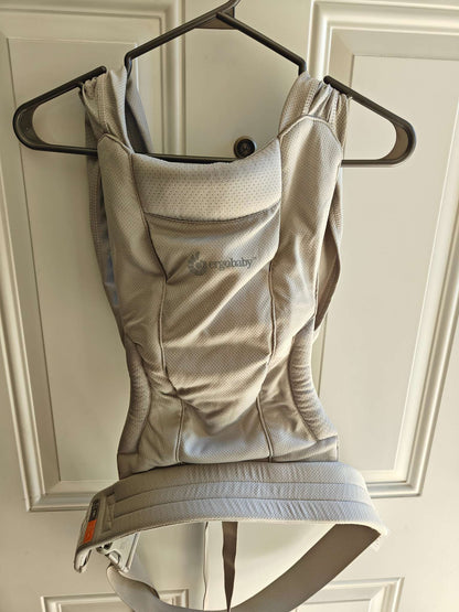 Ergobaby Embrace newborn baby wrap carrier