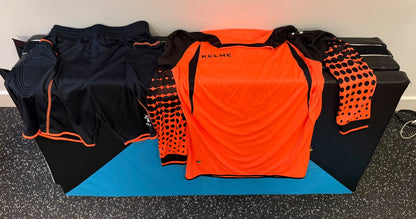 Soccer Goalie Shirt and Shorts , Kids 14