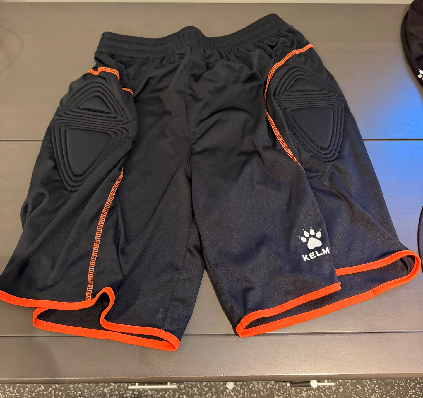 Soccer Goalie Shirt and Shorts , Kids 14