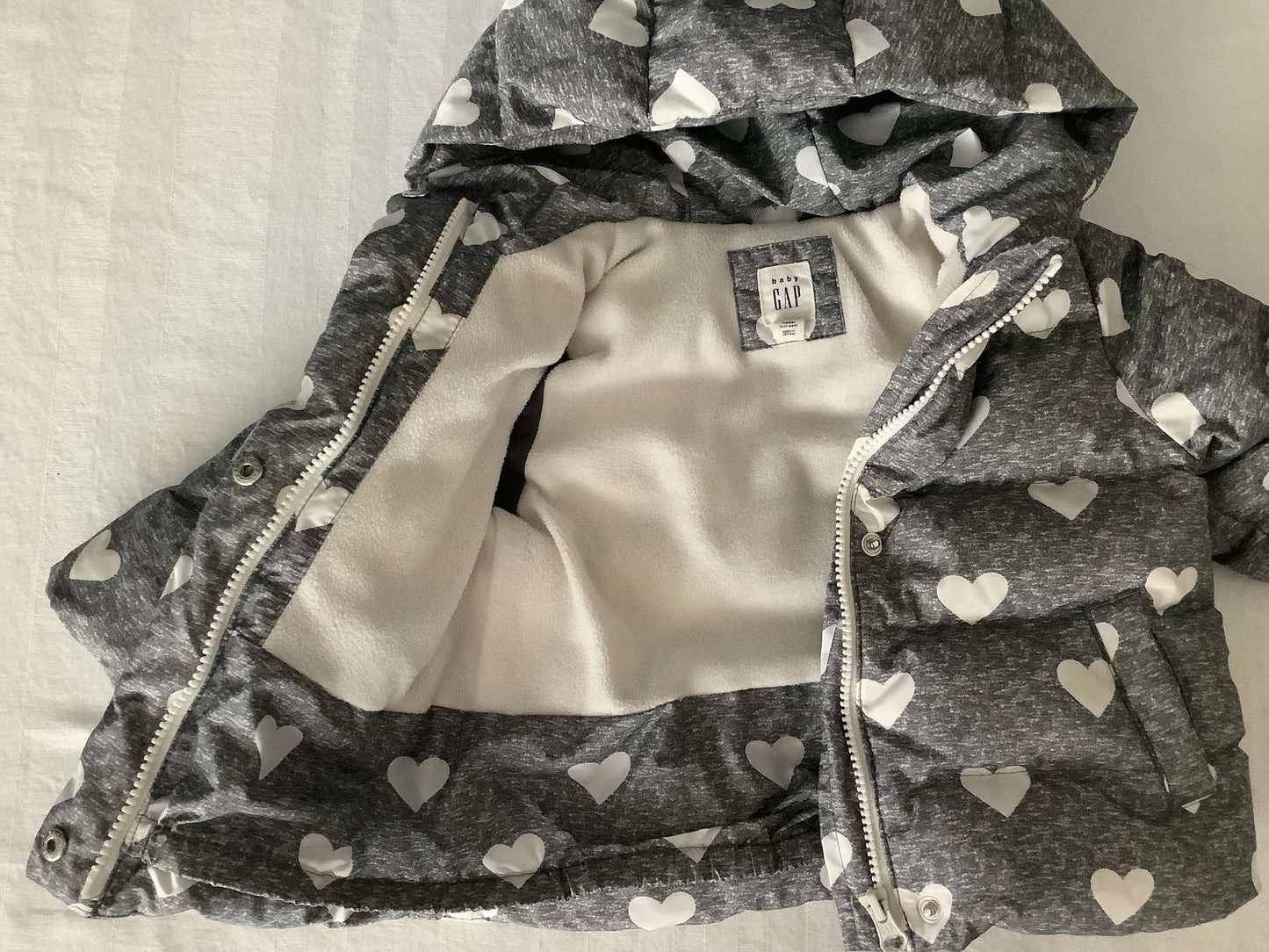 Baby Gap Toddler Girl Heart Down Jacket 18-24 months, Kids 24 Month (18-24M)