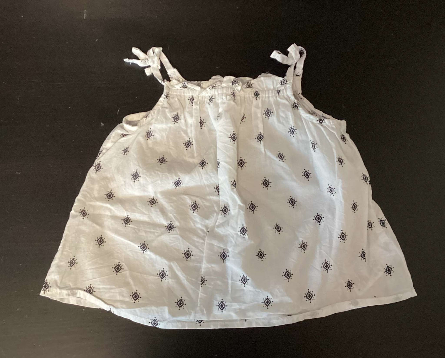 Old Navy Toddler Girl Tank Tops & Denim Skirt (Bundle of 3 items) 18-24 months, Kids 24 Month (18-24M)