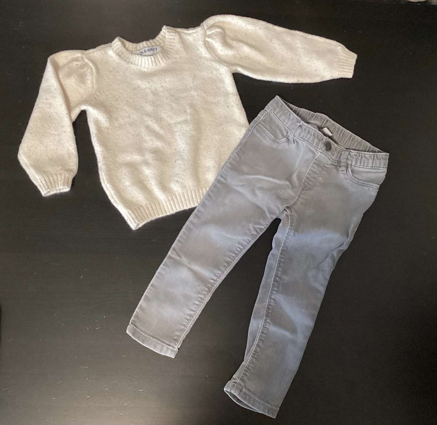 Toddler Girl Sweater & Pant Set (Bundle of 2) 18-24 months, Kids 24 Month (18-24M)