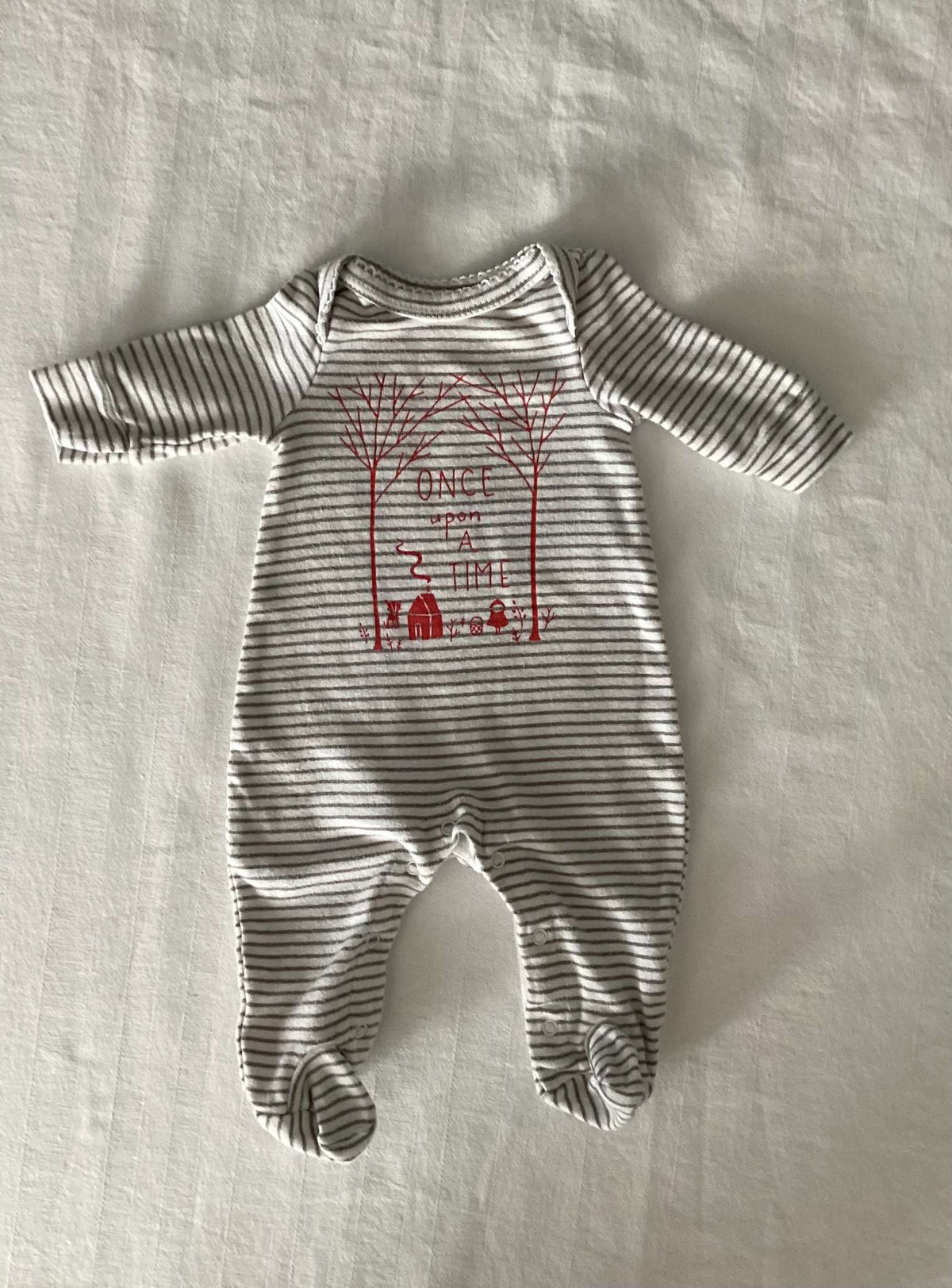 Baby Gap Onesies (Bundle of 2) 0-3 months, Kids 3 Month (0-3M)