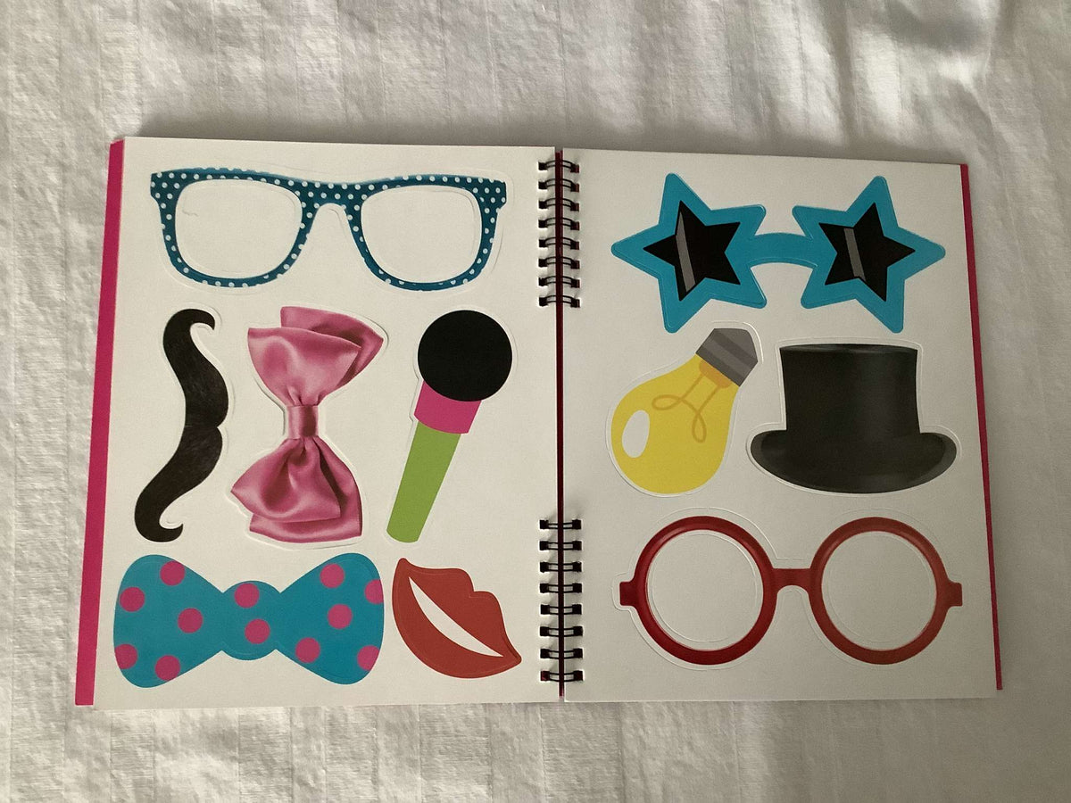 Selfie Studio - With 25 props