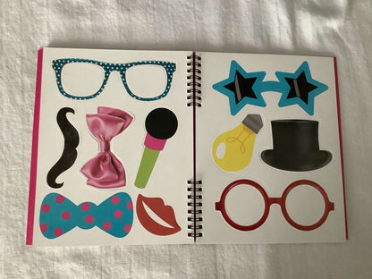 Selfie Studio - With 25 props