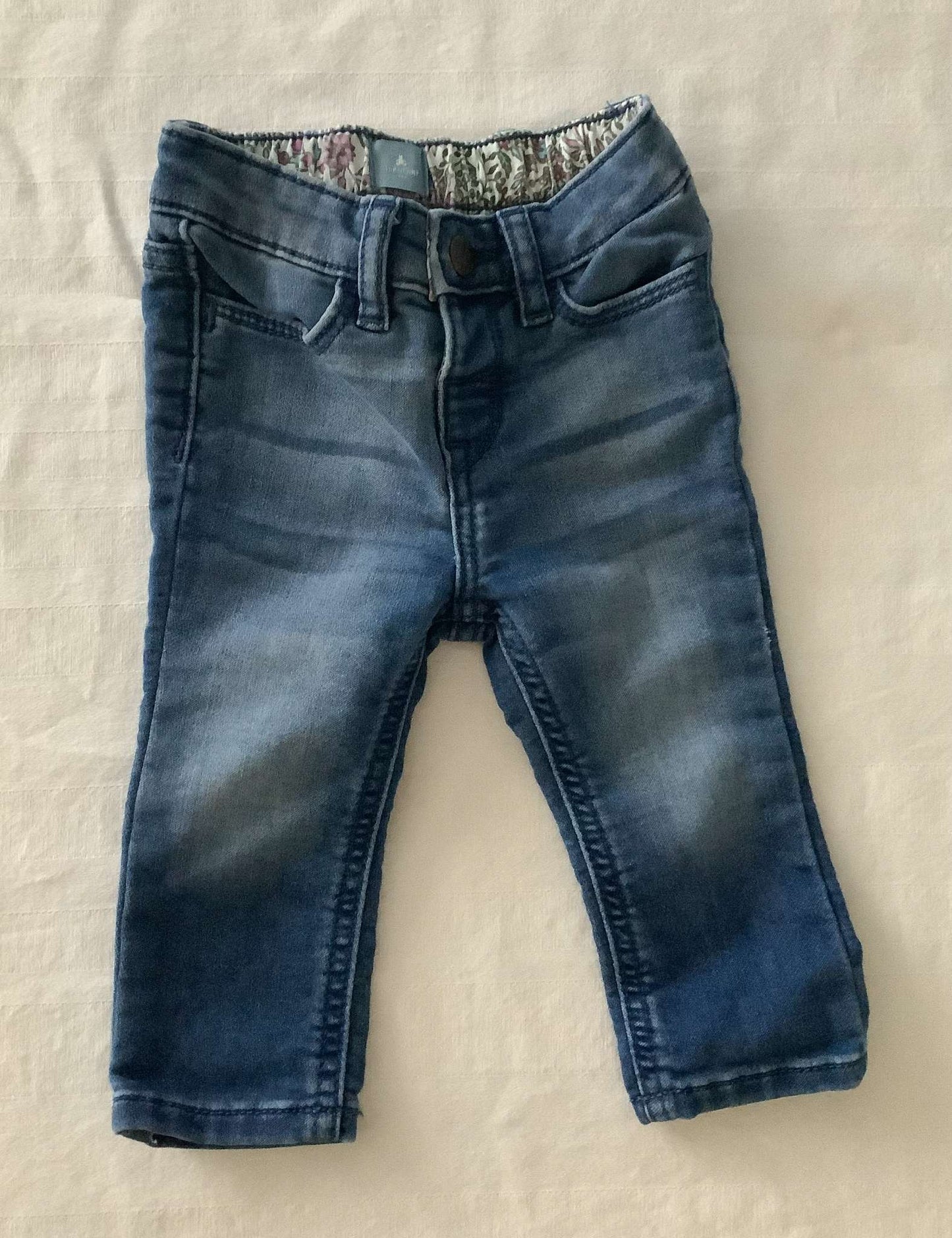 Baby Gap Girls Light Denim 6-12 months, Kids 12 Month (9-12M)