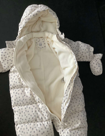 Baby Gap Girls Down Full Snowsuit with Removable Mittens and Booties 6-12 month, Kids 12 Month (9-12M)