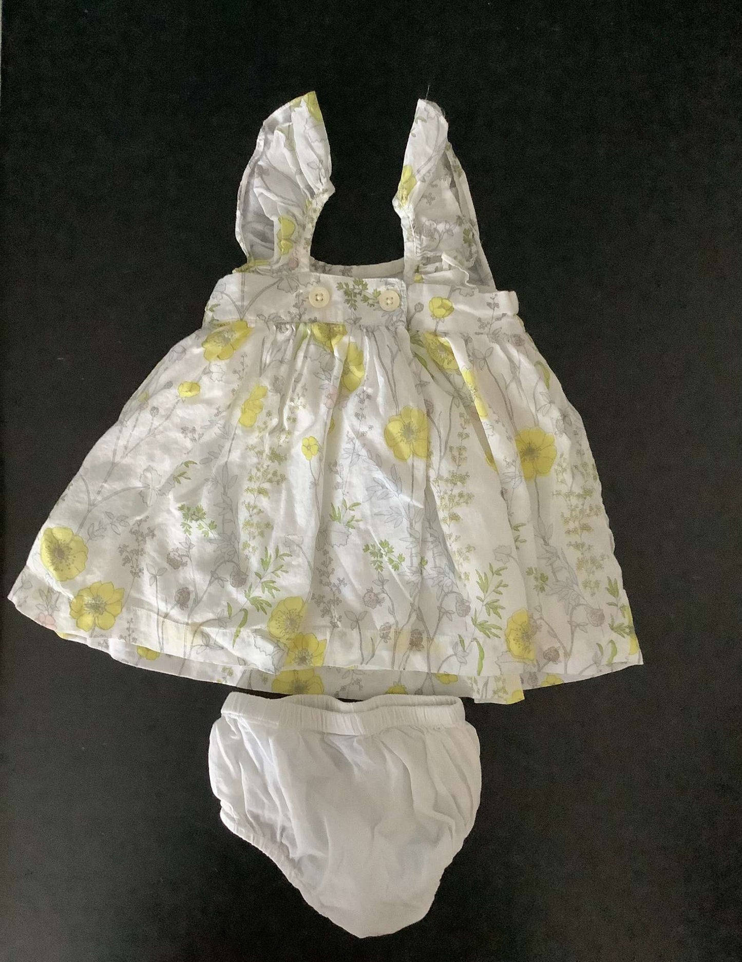 Baby Gap Floral Sleeveless Dress 3-6 months, Kids 6 Month (3-6M)
