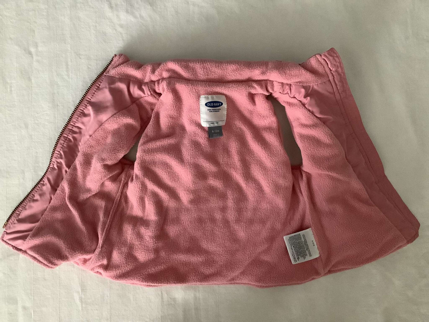 Old Navy Quilted Pattern Pink Vest 3-6 months, Kids 12 Month (9-12M)