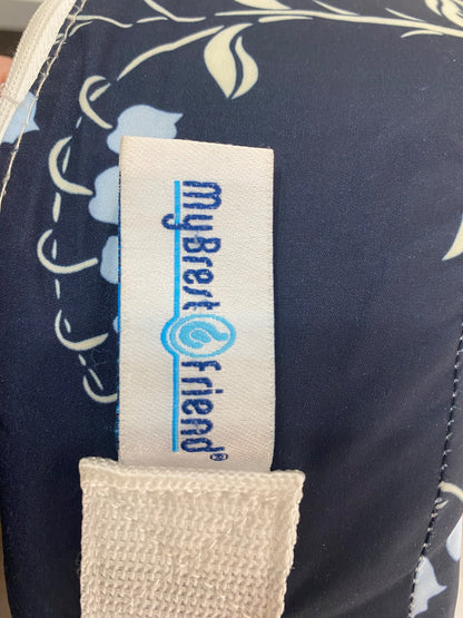 My Brestfriend Nursing Pillow VGUC