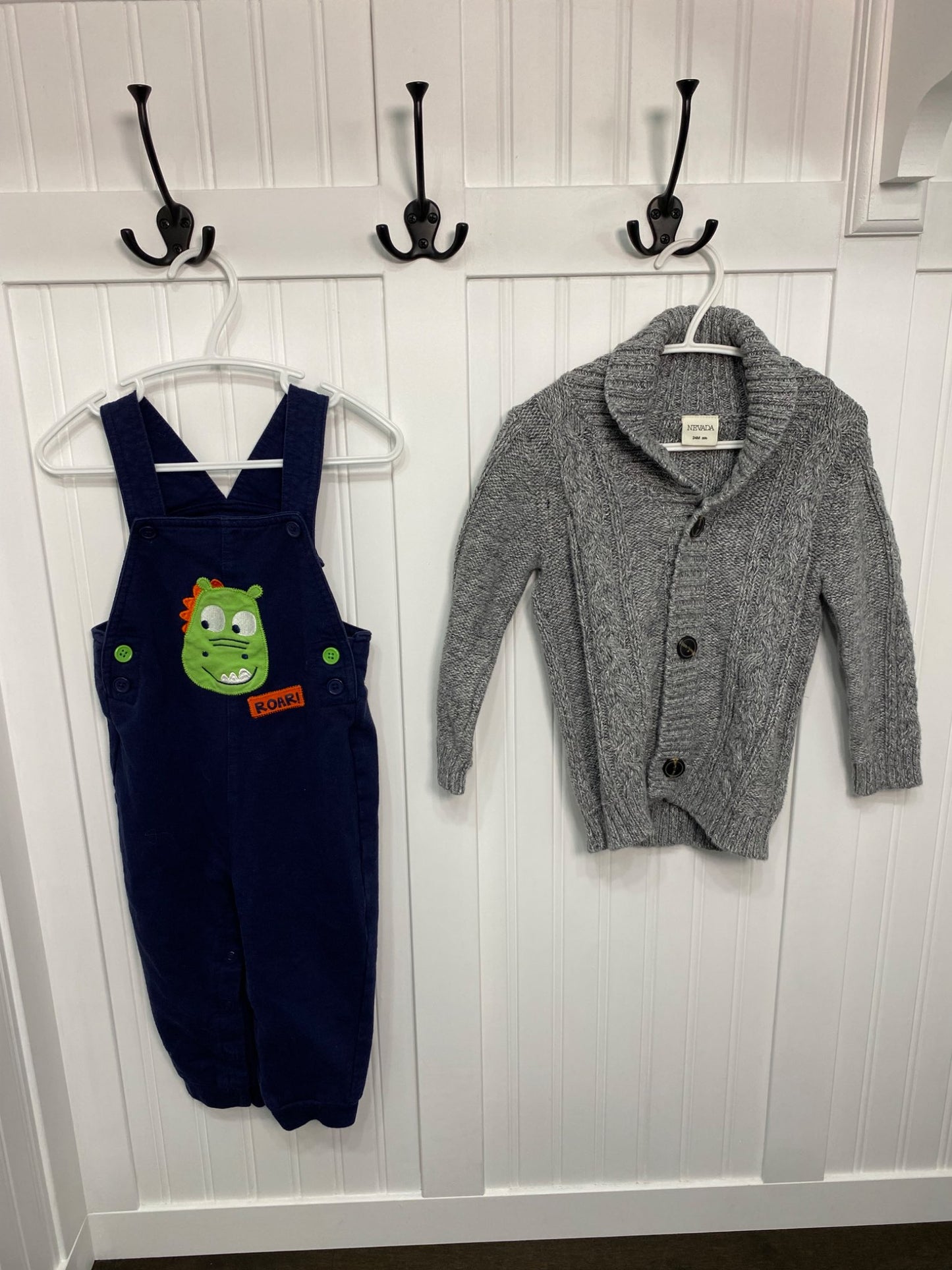 Boys 24M Sweater & Overalls VGUC, Kids 24 Month (18-24M)