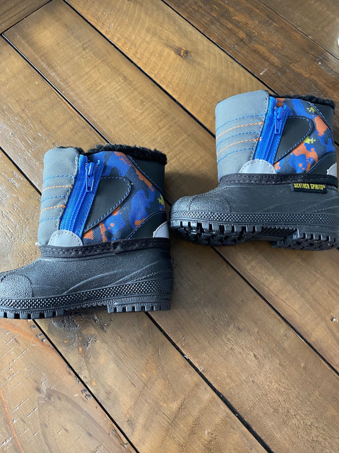 Never Worn Weather Spirits Winter Boots Size 5, Shoes 5 (Walkers:12-24 mth)