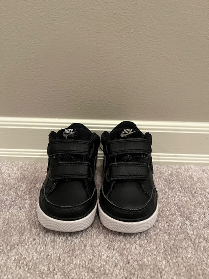 Boys Toddler Brand Name Shoe bundle Size 5 US, Shoes 5 (Walkers:12-24 mth)