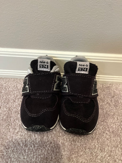 New Balance 574 Toddler Shoes size 4