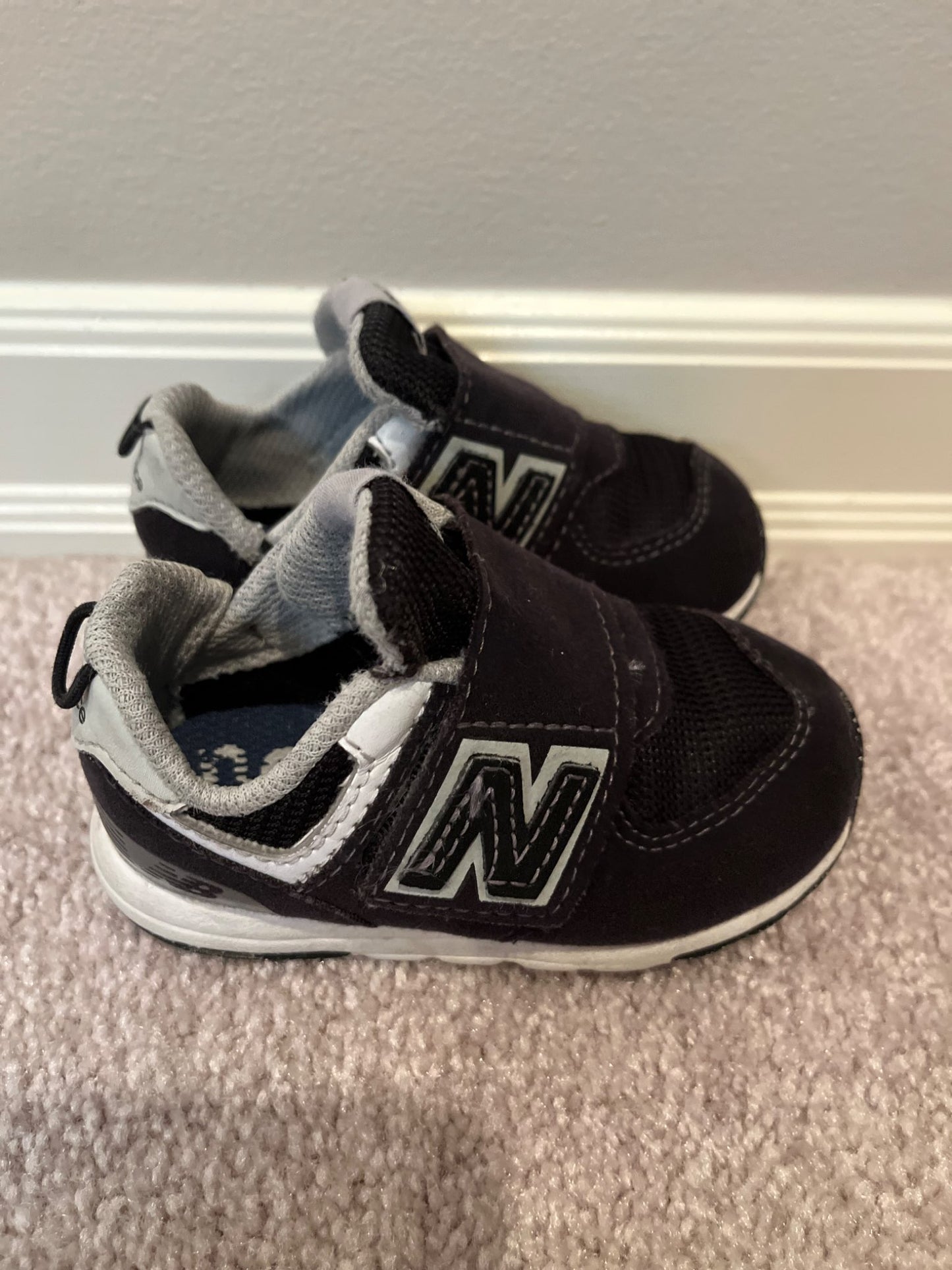 New Balance 574 Toddler Shoes size 4