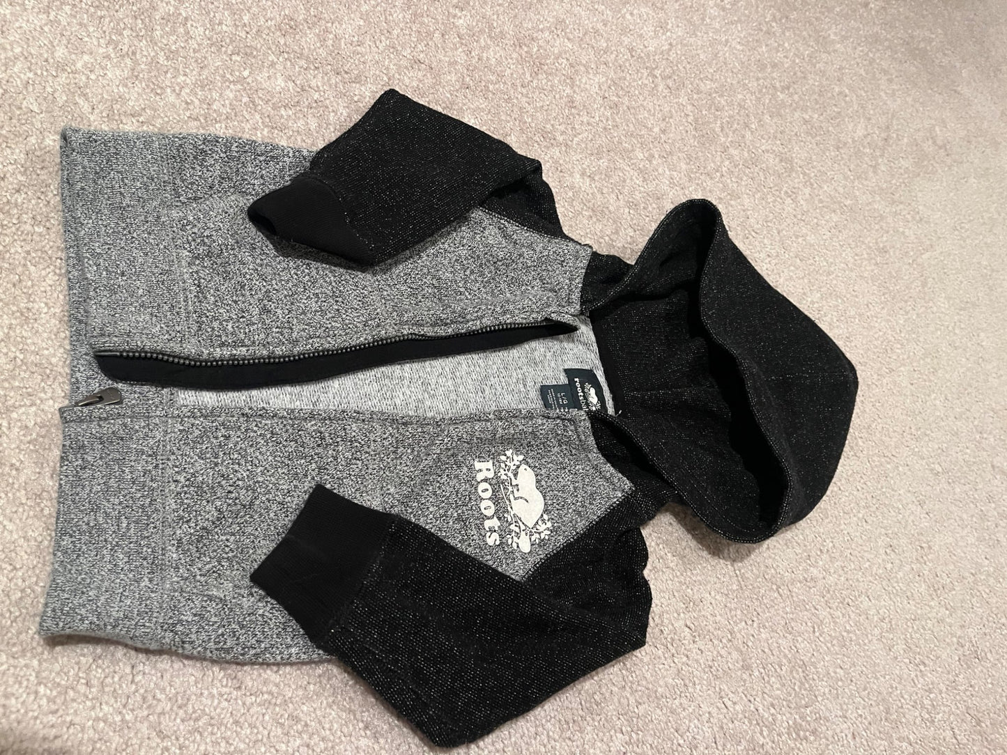 Roots Zip up sweater and sweatpants set