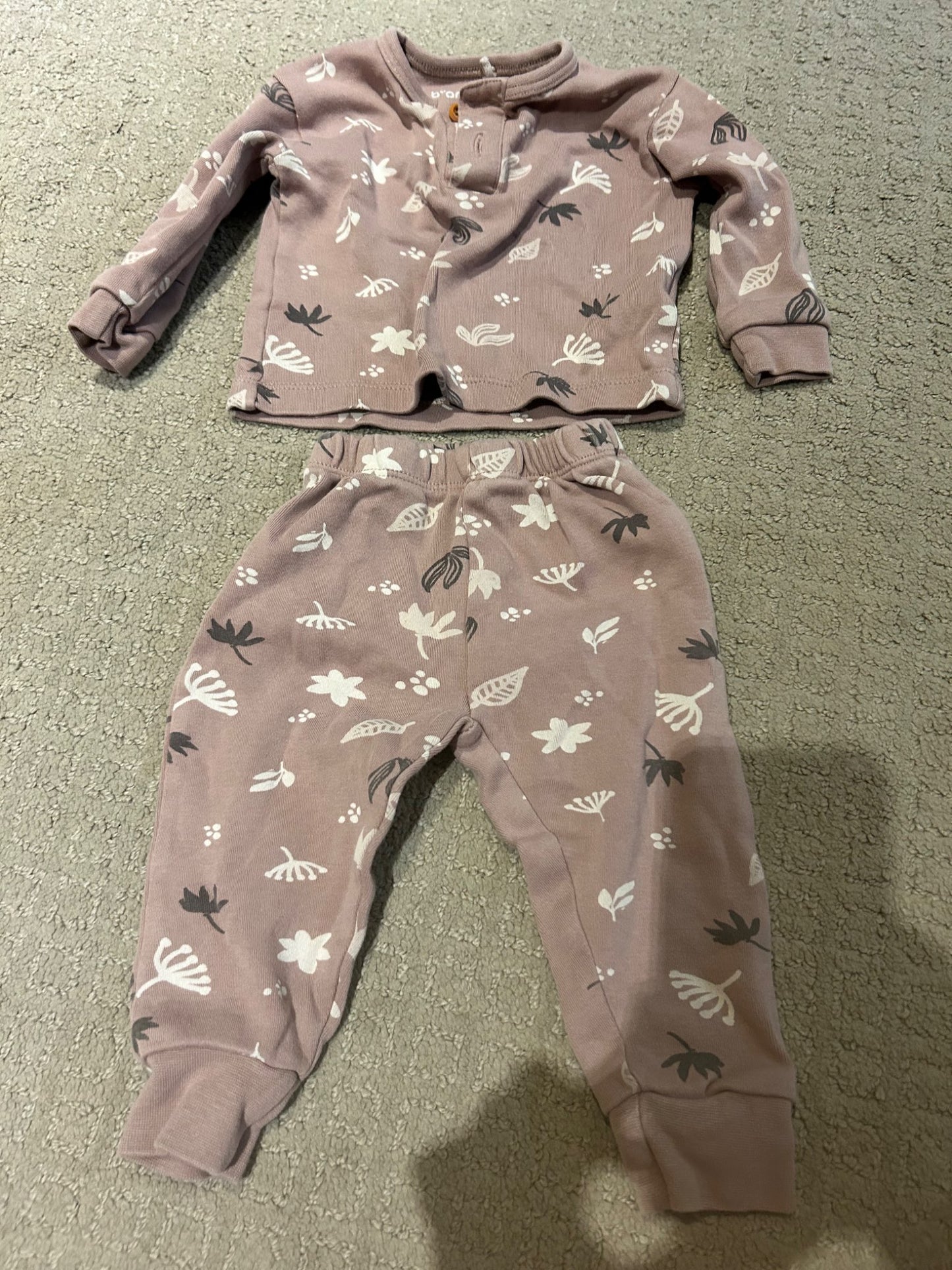 Matching sweatsuit , Kids 3 Month (0-3M)