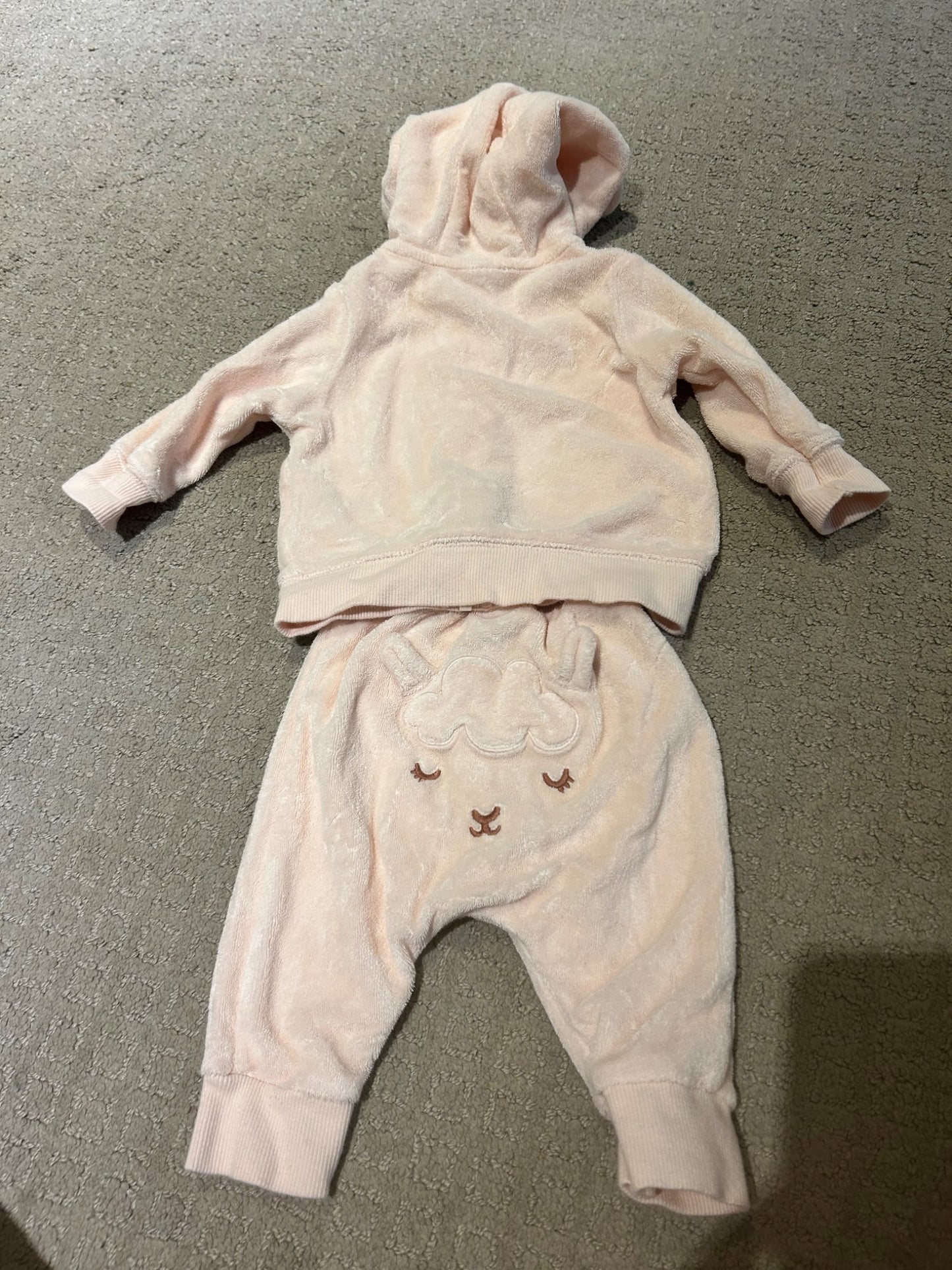 Matching pink sweatsuit, Kids 3 Month (0-3M)