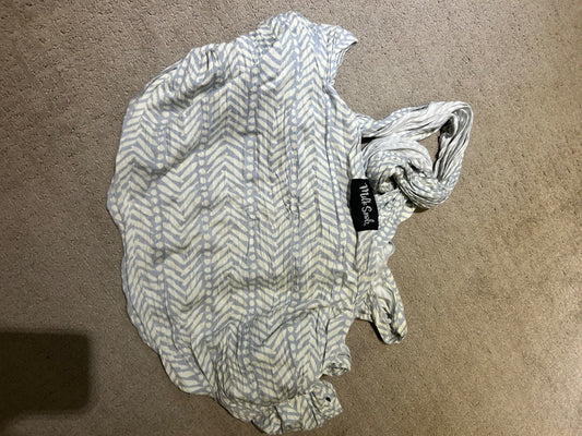 Milk Snob wrap carrier