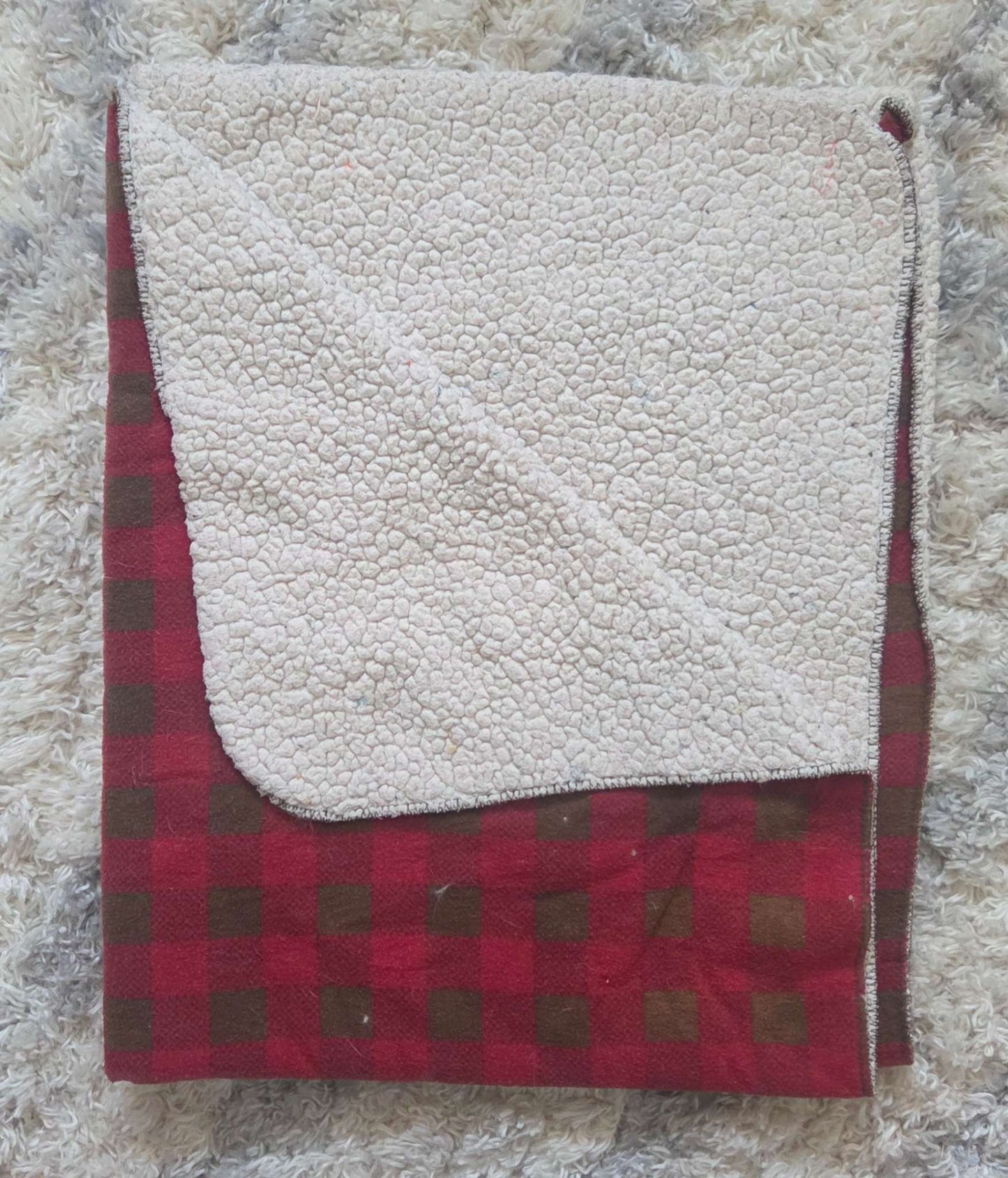 Blanket and Fitted Crib Sheet