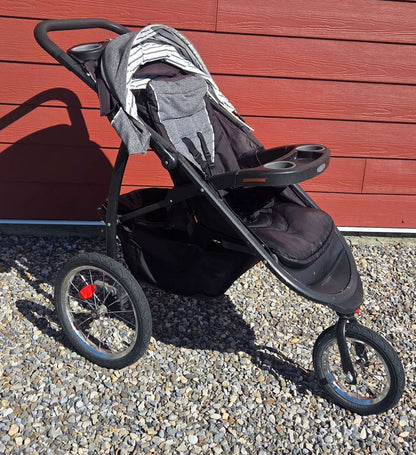 Graco Fastaction Jogger Stroller