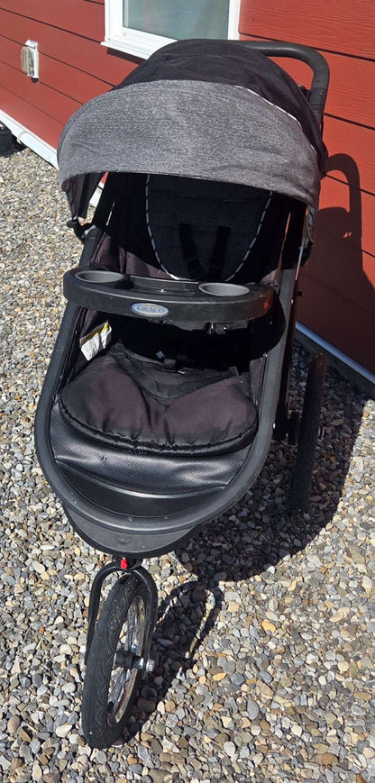 Graco Fastaction Jogger Stroller
