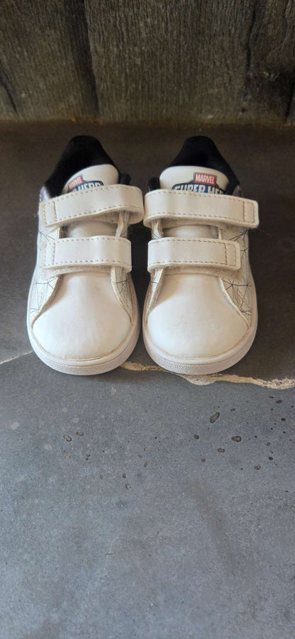 Adidas Runners, Shoes 5 (Walkers:12-24 mth)