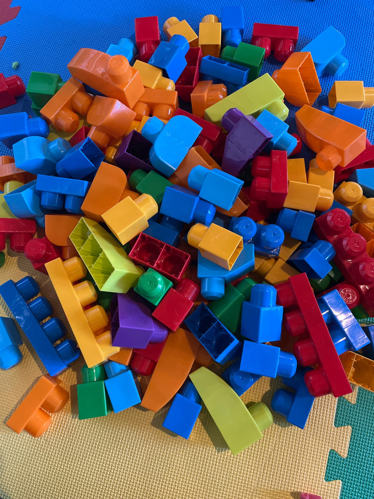 Mega Bloks Set (1 of 2) ~ 130 pieces