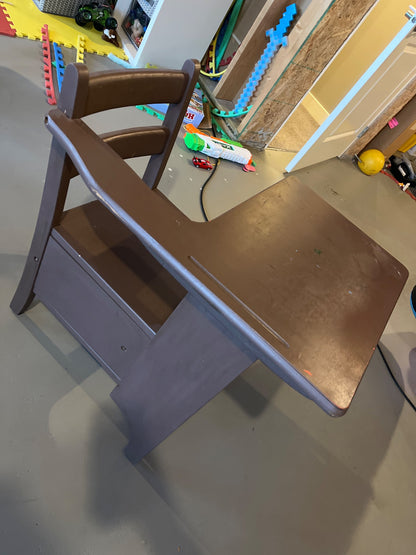 Kids Schoolhouse Desk