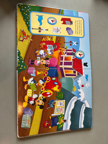 Mickey Mouse Club - On the Go - First Look and Find Book