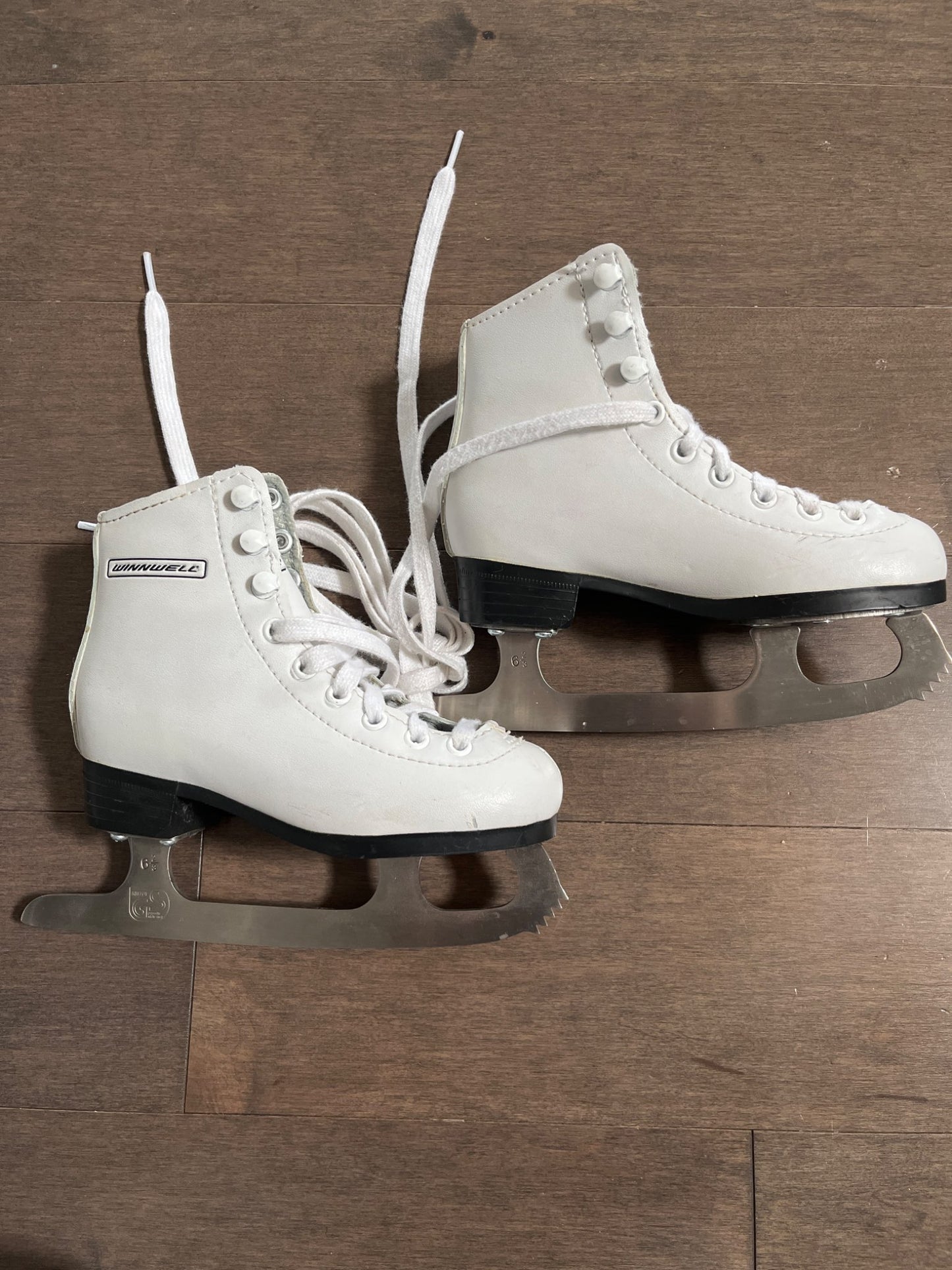 Figure Skates - Size 10Y