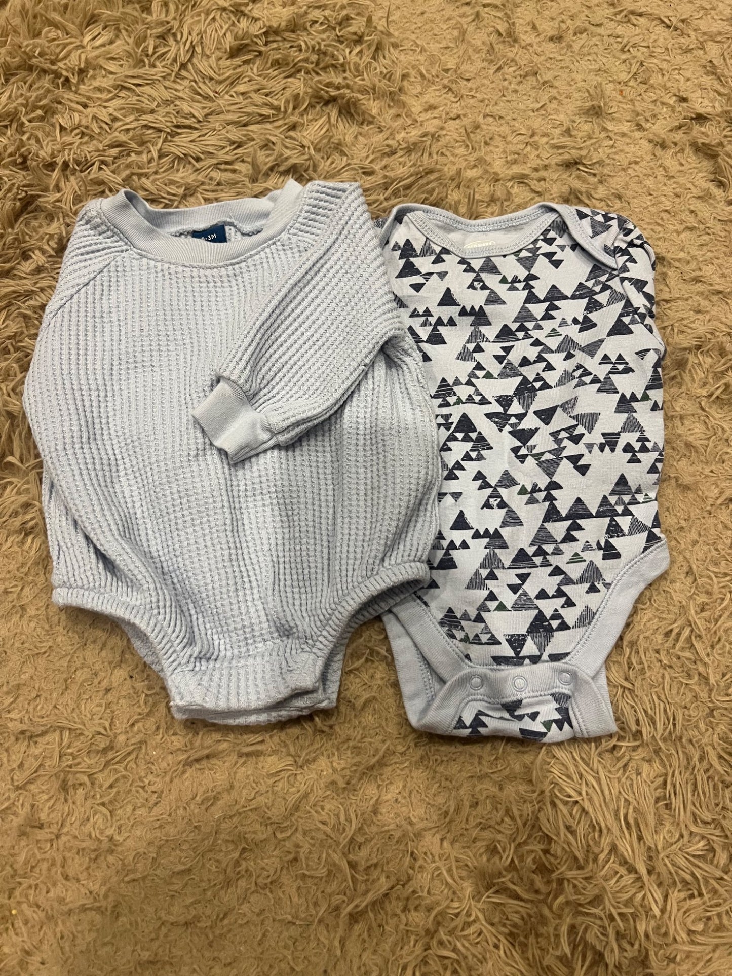 Old Navy Onsies , Kids 3 Month (0-3M)