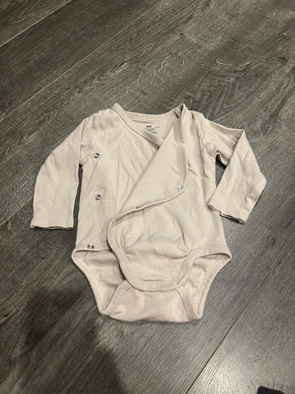 H&M Onsie Bundle, Kids 6 Month (3-6M)