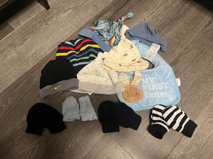 New Born Hat and Mitten Bundle , Kids 3 Month (0-3M)