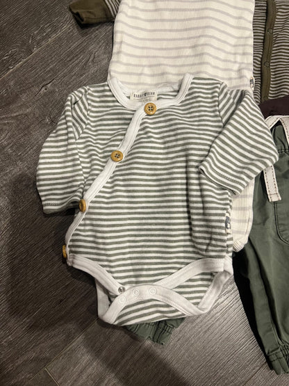 3-6 month Assorted Bundle , Kids 6 Month (3-6M)