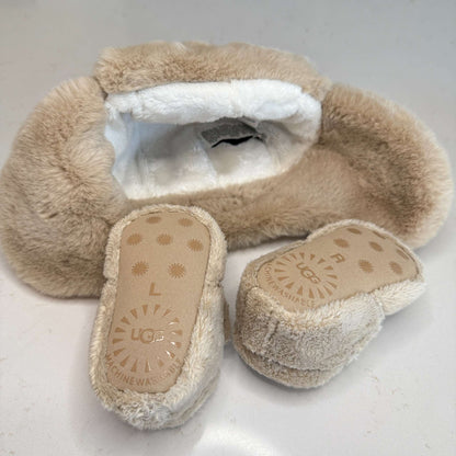 UGG Baby Bixbee Set, Shoes 2 (Baby: 0-12 mth)