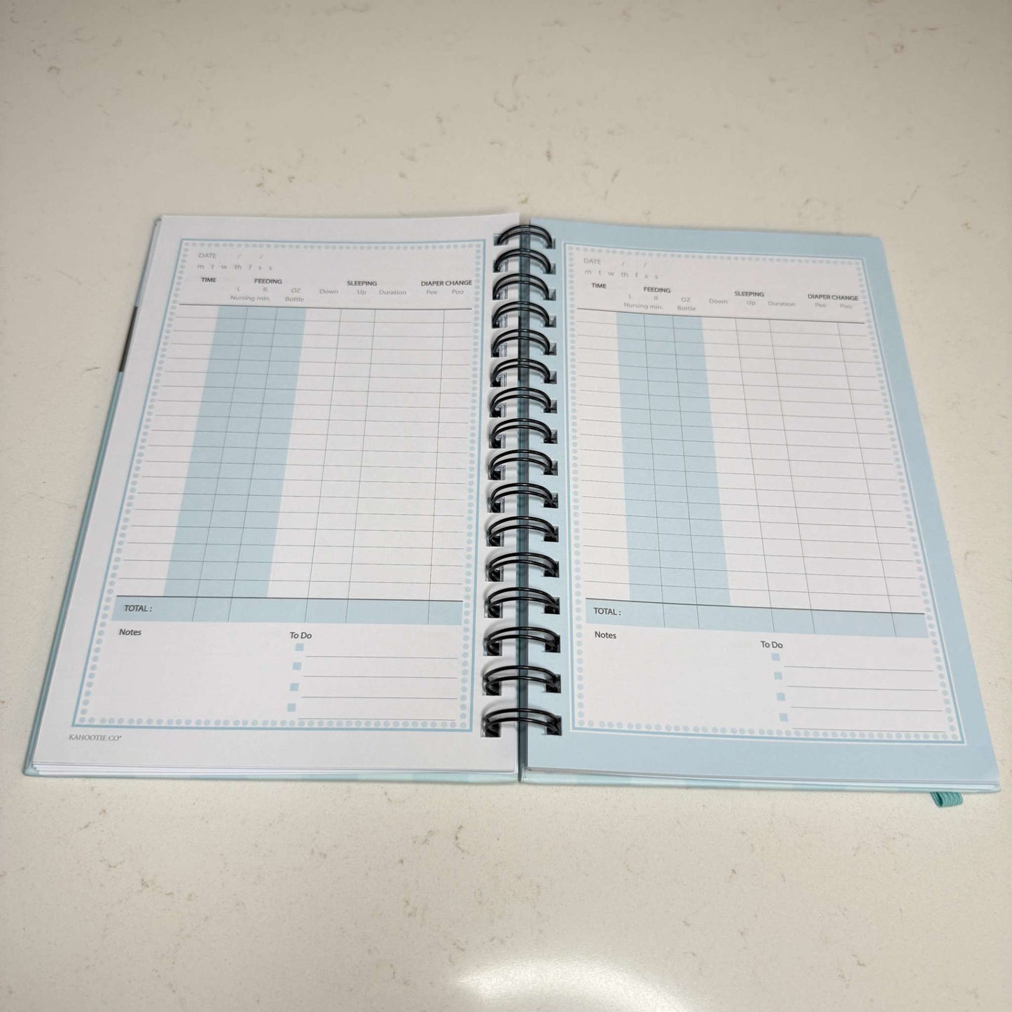 Baby's Daily Log Book