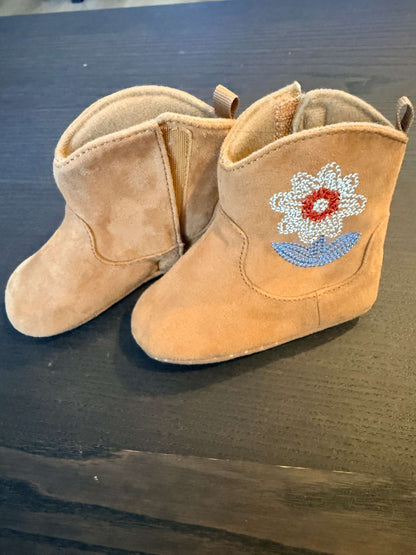 Old Navy Flower Cowboy Booties, Shoes 4 (Baby: 0-12 mth)