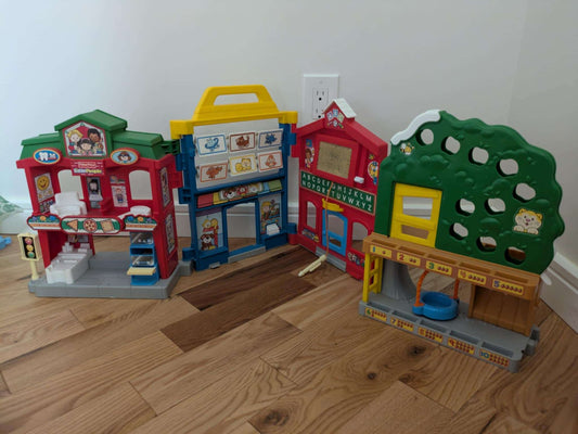 Little People Learn About Town with misc. Figurines - non working sound