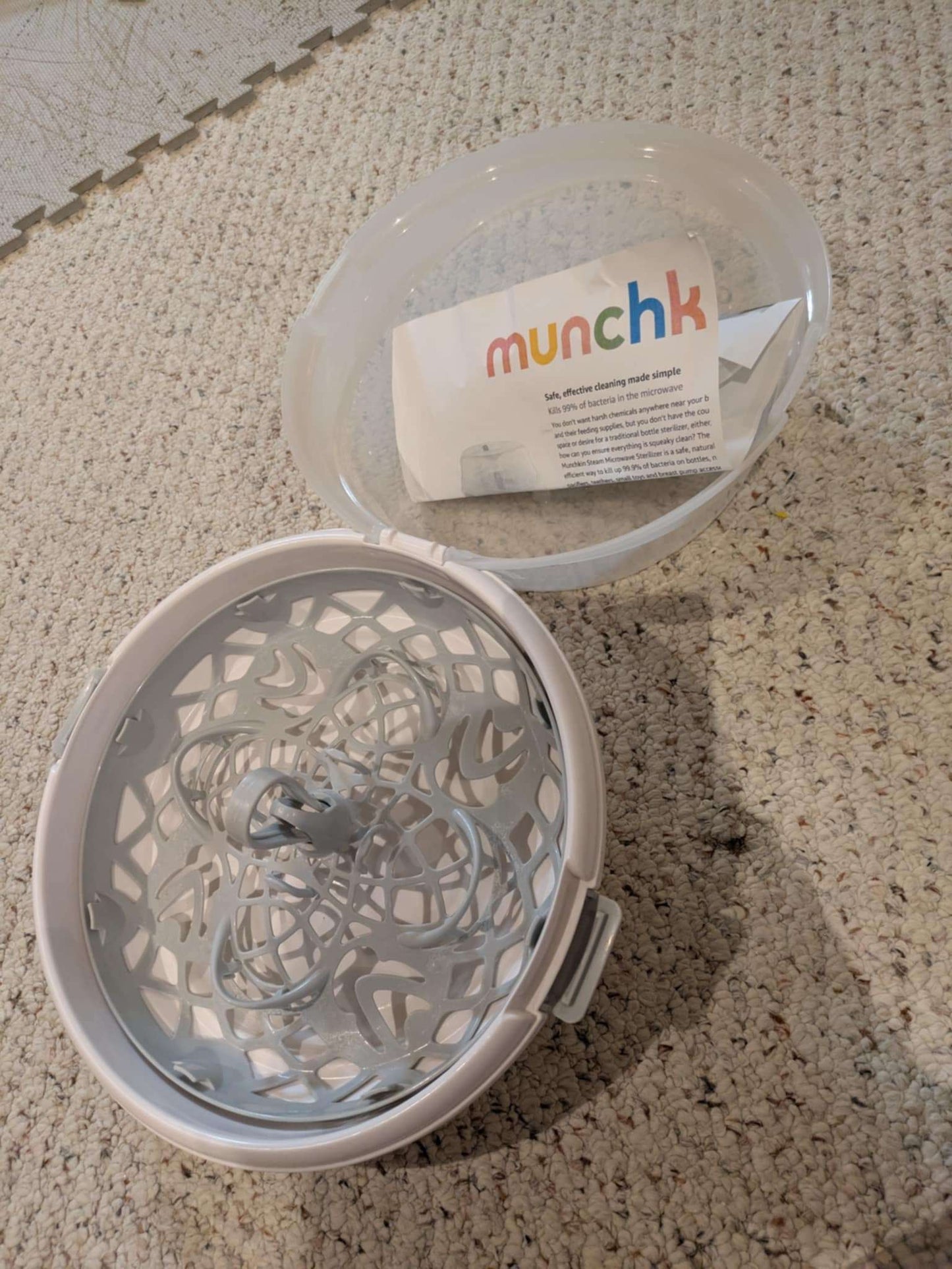Muchkin Bottle sterilizer
